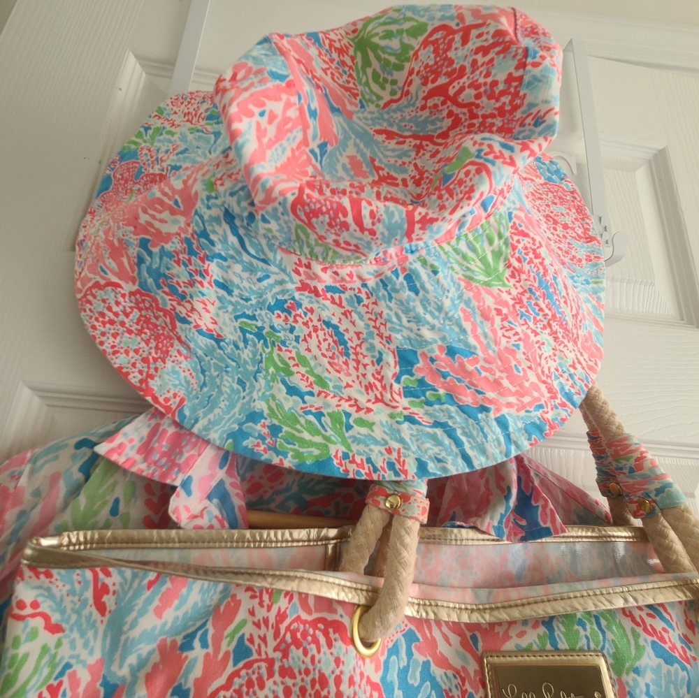 Lilly Pulitzer beach hat, bag, and swim covers.